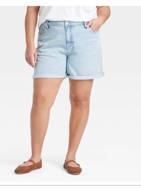 Women’s High Rise Midi Cuffed Jean Ava & Viv Light Wash Denim Shorts